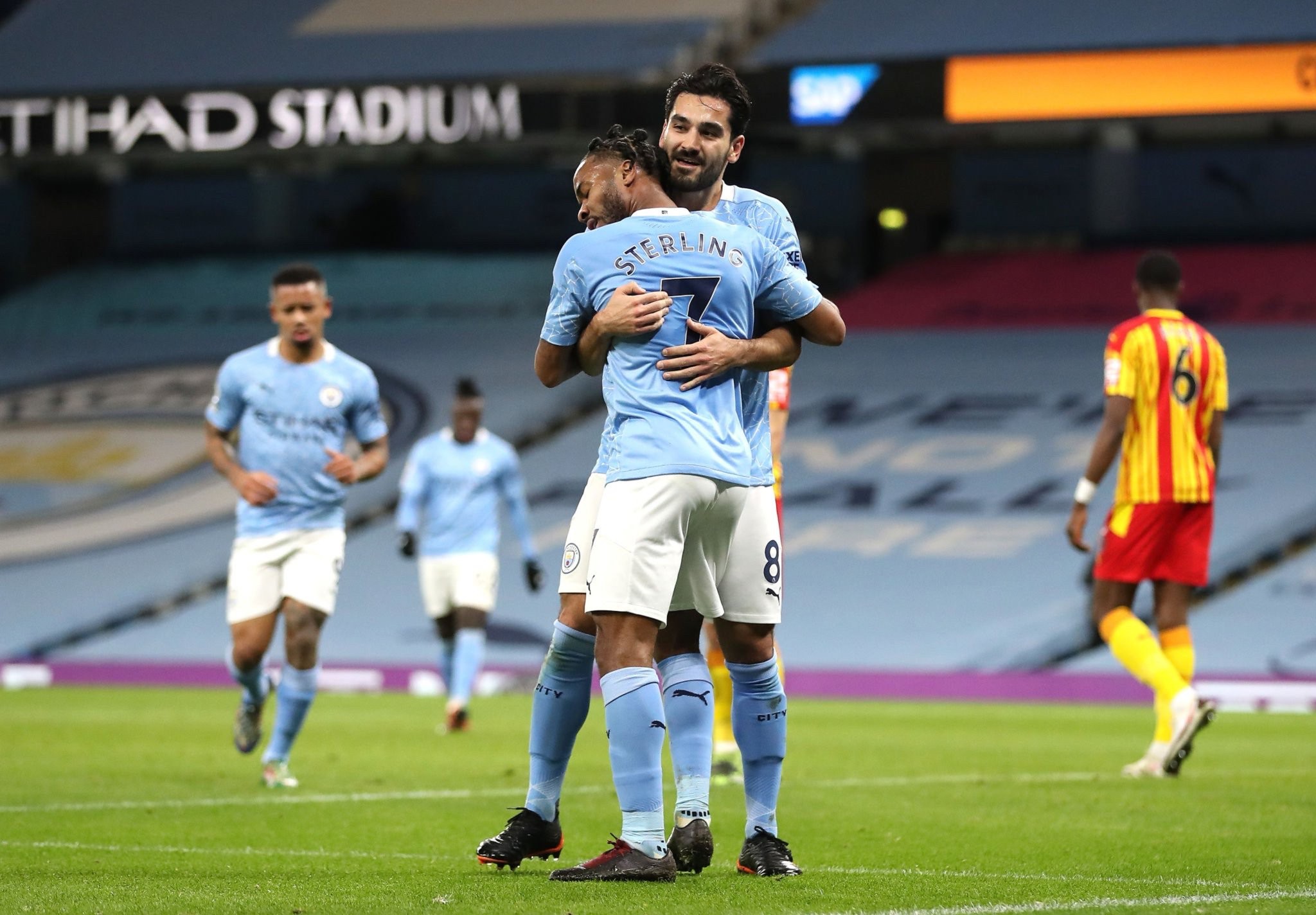 对比五大联 对比五大联